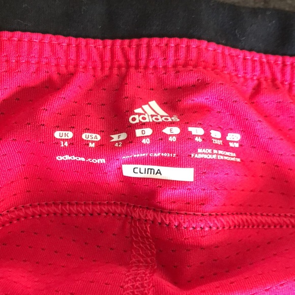 Women’s Adidas size medium climalite black and pink workout skirt with shorts - Picture 3 of 13